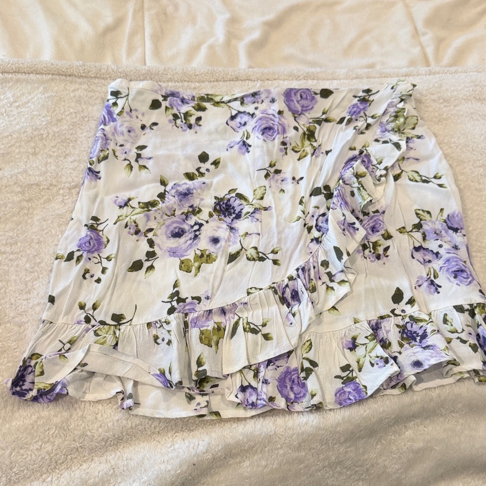 Forever 21 Floral Mini Skirt - White and Purple